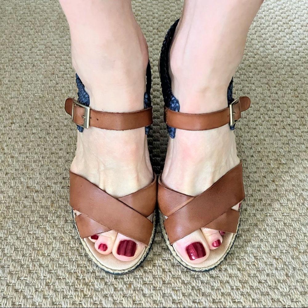 Andre Assous wedge sandal. Size 7.